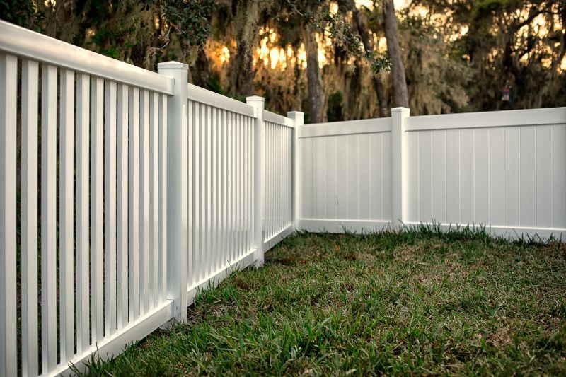 Vinyl Garden Fence